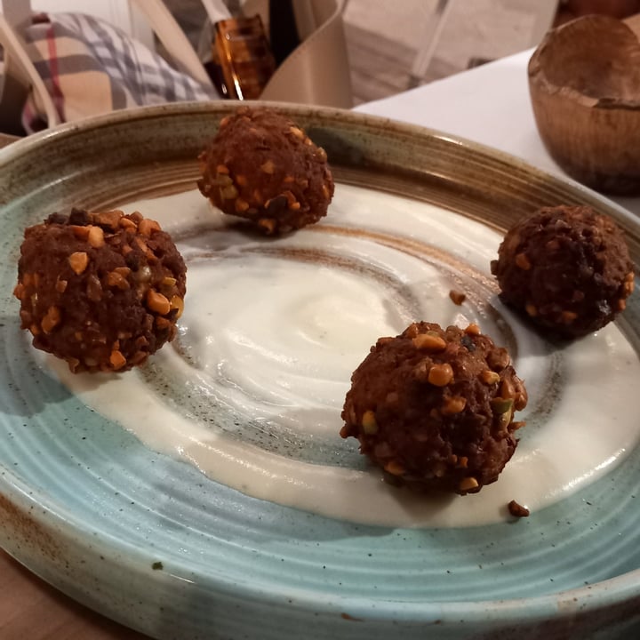 photo of Pesto di Pistacchio Polpette al pistacchio di Bronte shared by @adeco on  06 Sep 2025 - review