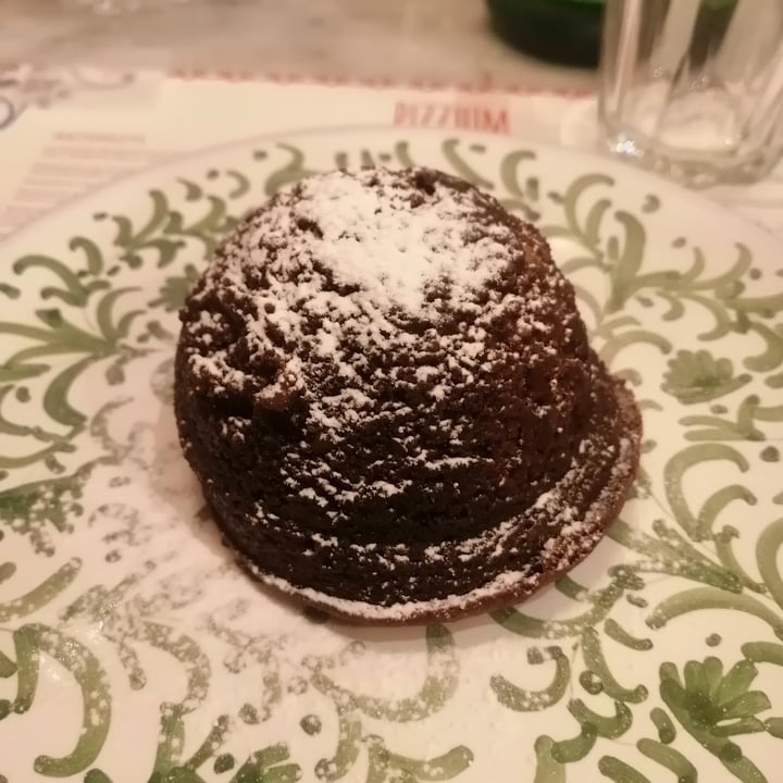 photo of Pizzium - Verona Via IV Novembre 15/A Tortino Al Cioccolato Vegano shared by @edengarden on  05 Dec 2023 - review