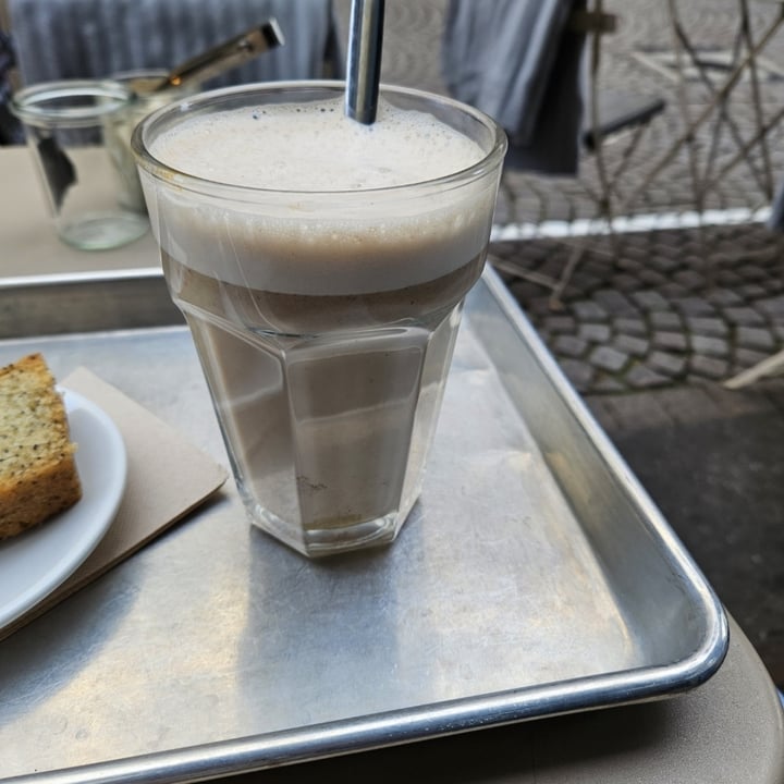 photo of Origin, coffee shop végétal Chaï latté shared by @anirudhguillaume on  28 Apr 2024 - review