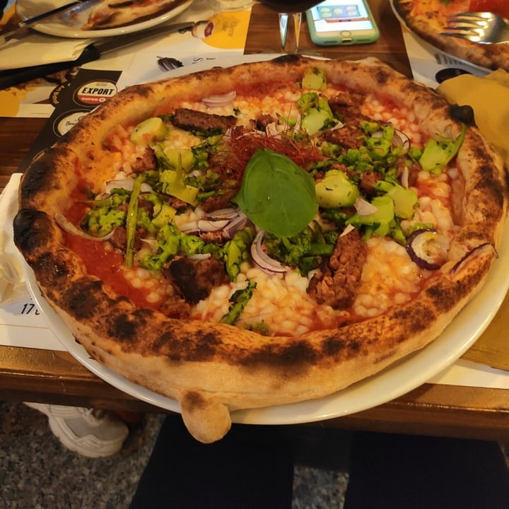 photo of Dexter Beer and Jazz Aladin Vegan shared by @magnoliabianca on  19 Apr 2025 - review