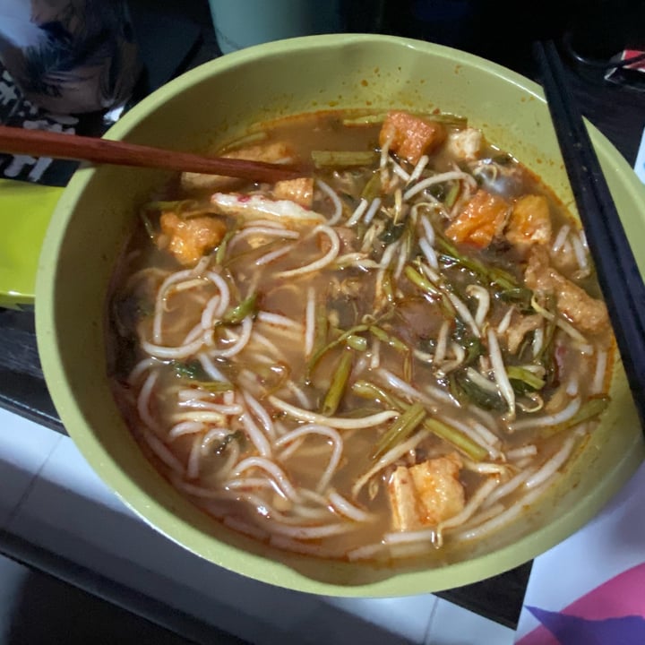 photo of Green on Earth Vegetarian Cafe Prawn Noodles shared by @mags21 on  01 Jan 2025 - review