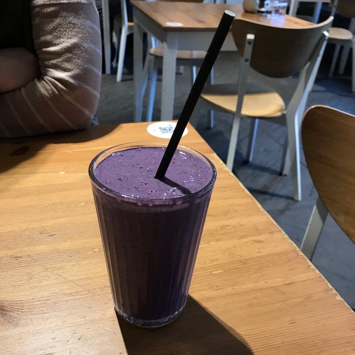 photo of Holy Cow Protein Smoothie shared by @scottye on  17 Jan 2024 - review