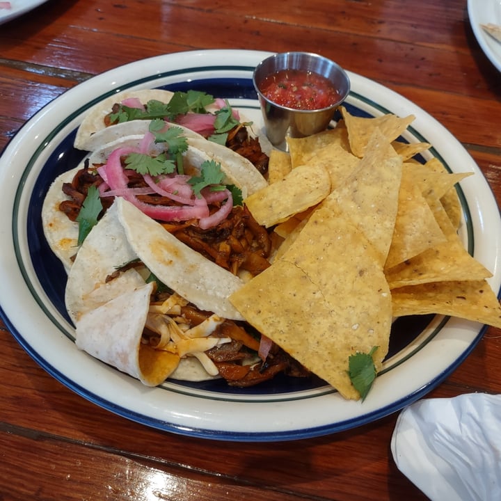 photo of Two Dollar Radio Headquarters mushroom Tacos shared by @skinnysam on  29 May 2024 - review