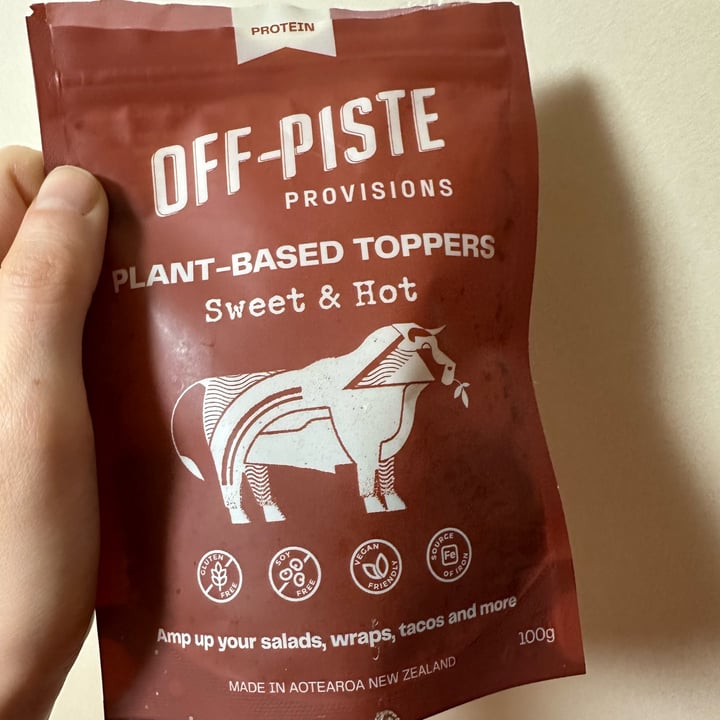 photo of off-piste plant based toppers sweet ＆ hot shared by @cico777 on  02 Feb 2024 - review