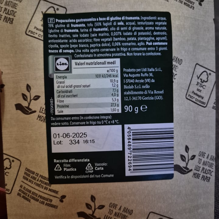 photo of Vemondo Affettato Vegetale Gusto Pollo shared by @tomma97 on  07 May 2025 - review