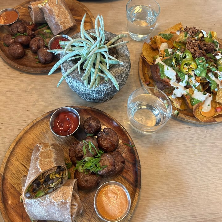 photo of Cafe Gratitude Venice Chorizo Breakfast Burrito shared by @samanthab3 on  13 May 2025 - review