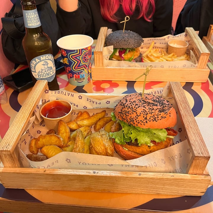 photo of Flower Burger Parmigiana Burger shared by @tipsyballoons on  07 Oct 2025 - review