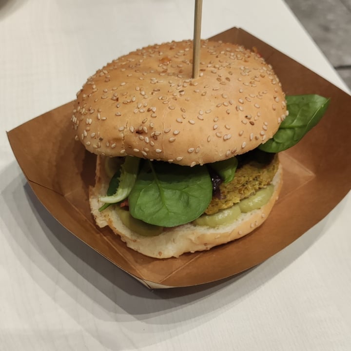 photo of Viva Burger cecio shared by @viveregreenn on  20 Apr 2024 - review