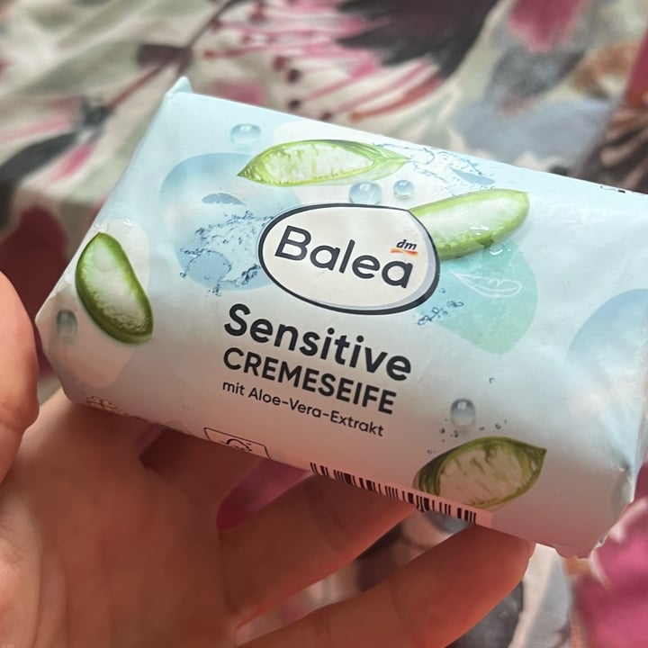 photo of Balea sensitive cremeseife mit Aloe Vera Extrakt shared by @annamiou on  07 May 2024 - review