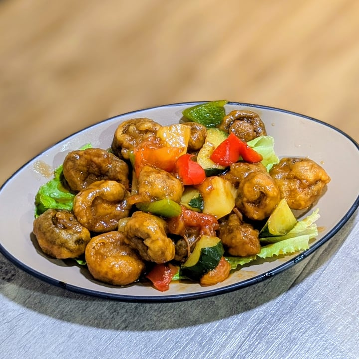 photo of Peace Vegetarian sweet and sour mushroom balls shared by @xinru-t on  02 Oct 2025 - review
