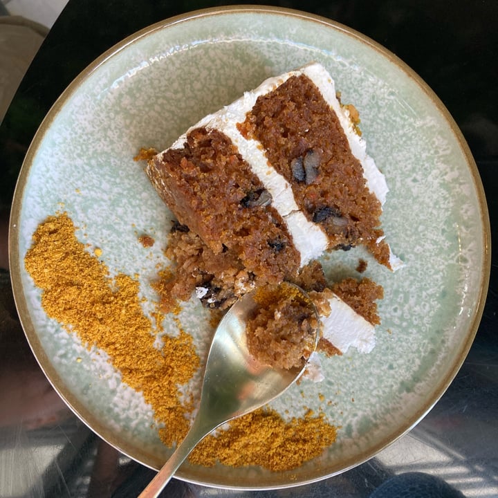 photo of Wild Food carrot cake shared by @sanleeping on  12 Apr 2024 - review