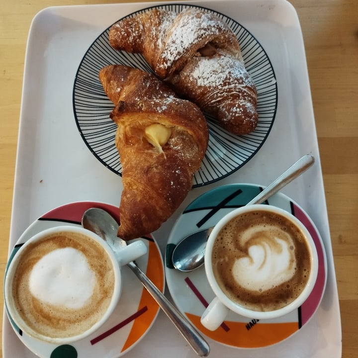 photo of Amato - Pinseria Pasticceria Gelateria Croissant Vegano Al Cioccolato shared by @salsaponsu on  17 Aug 2023 - review