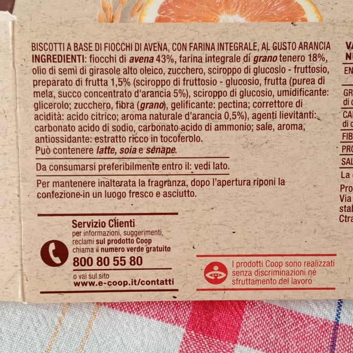 photo of Coop biscotti ai cereali digestive a base di avena gusto arancia shared by @marta1977 on  14 Apr 2024 - review