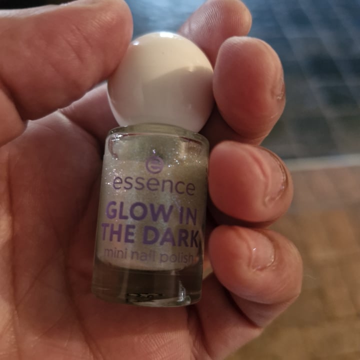 photo of Essence  Glow in the Dark shared by @carmz on  04 Sep 2025 - review