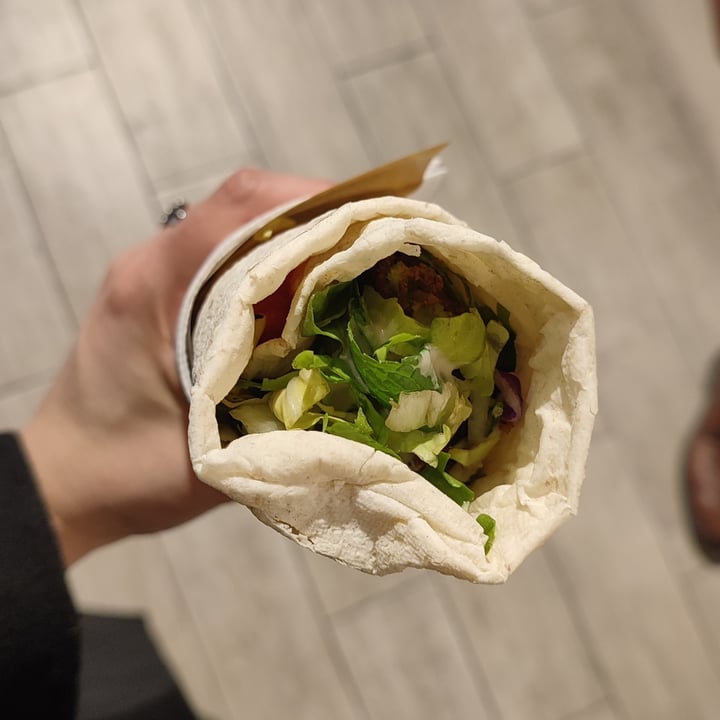 photo of Santo Falafel Pita con Falafel Completa shared by @simplydaisy on  16 Jan 2024 - review