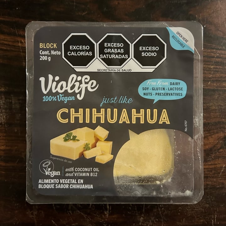 photo of Violife Queso chihuahua shared by @zullybee on  03 Sep 2023 - review