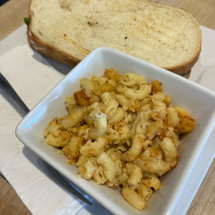 photo of The Beanery Café Vegan Mac n’ Cheeze shared by @ecoveg on  22 Apr 2024 - review