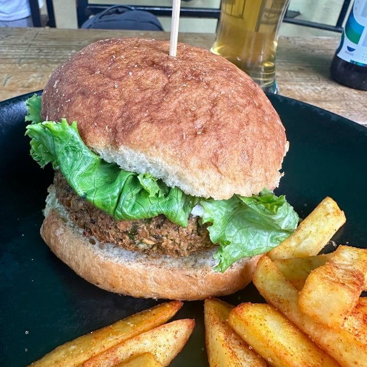 photo of Vegan & Beer Hamburguesa Khorm shared by @nancy on  03 Oct 2025 - review