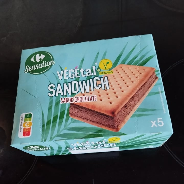 photo of Carrefour Sensation Vegetal Sandwich chocolate shared by @rosaliab on  14 Apr 2024 - review