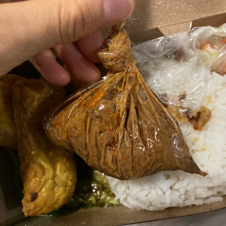 photo of Black Forest Cafe Vegan Rendang shared by @david- on  07 Feb 2024 - review