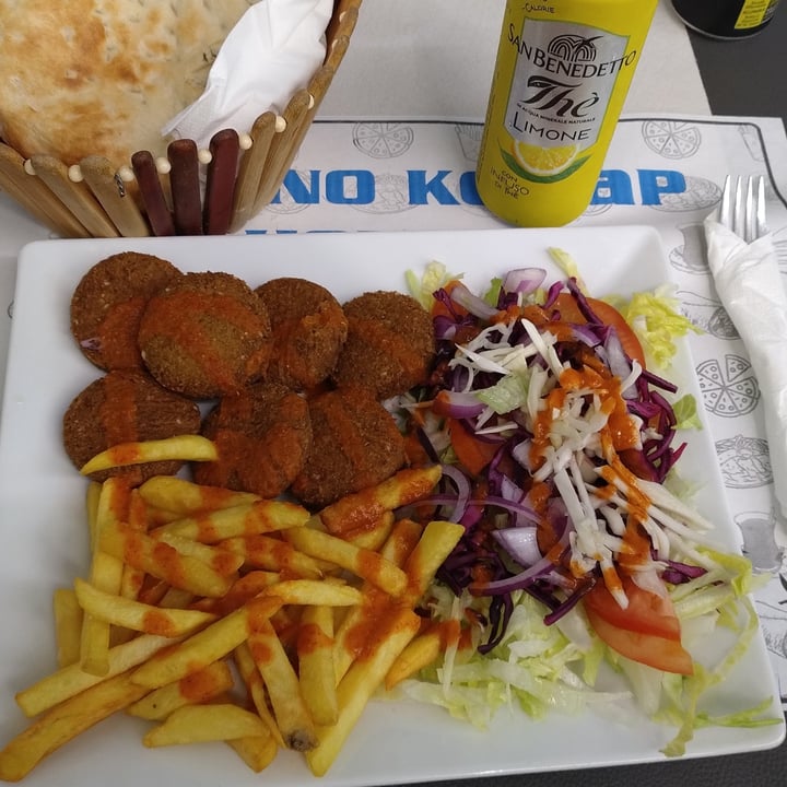 photo of Milano Kebap House piatto falafel shared by @casspita on  13 Jul 2024 - review