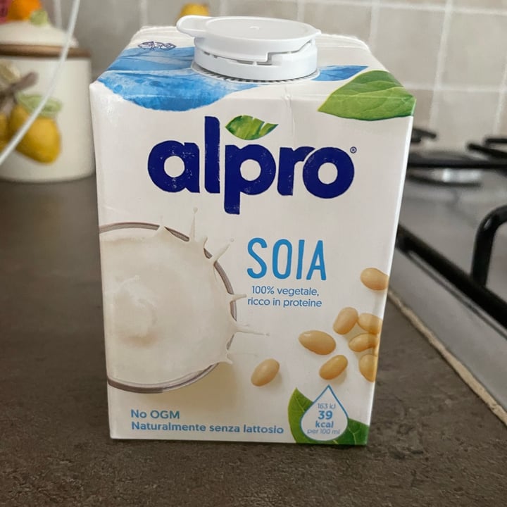 photo of Alpro Bevanda alla soia shared by @leovega on  01 Feb 2024 - review