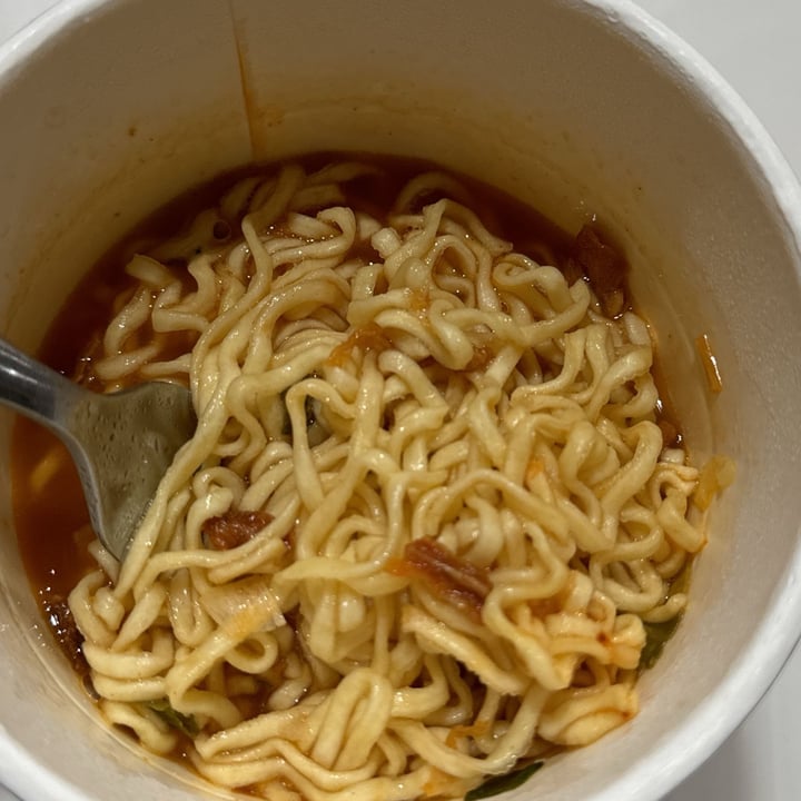 photo of NONGSHIM (농심) Kimchi Noodle Cup shared by @yumi on  15 Oct 2024 - review