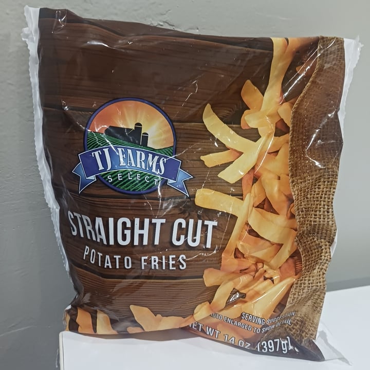 photo of TJ Farms Straight Cut Fries shared by @heartartichokehearts on  05 May 2024 - review