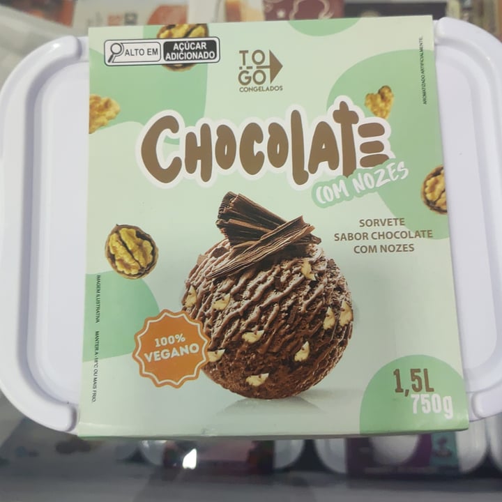 photo of to go congelados Sorvete de Chocolate com Nozes shared by @analuisasanchesg on  10 Sep 2024 - review