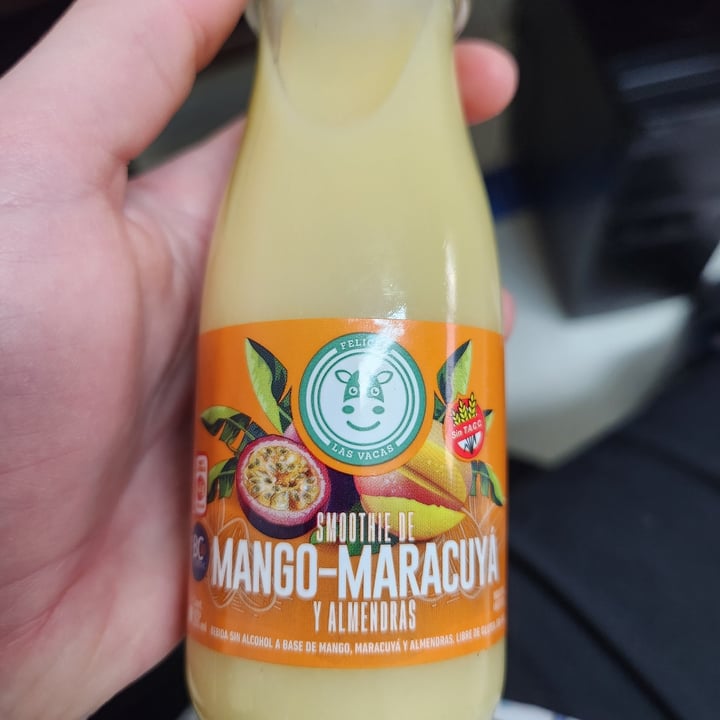 photo of Felices Las Vacas Smoothie Mango, Maracuya y Almendras shared by @morenoaye on  02 Oct 2023 - review