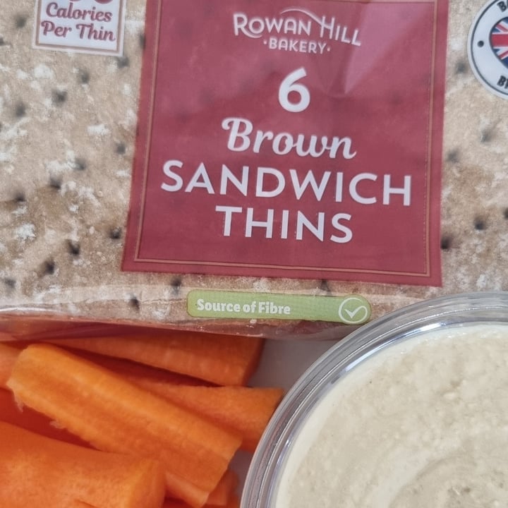 photo of Rowan Hill Bakery 6 brown sandwich thin shared by @martieffe90 on  06 May 2024 - review
