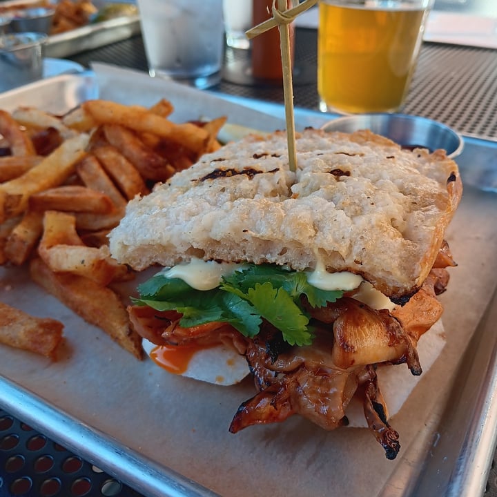 photo of Tonality Brewing Company Grilled Adodo Mushroom Sandwich shared by @ninetypercent on  04 Jul 2024 - review