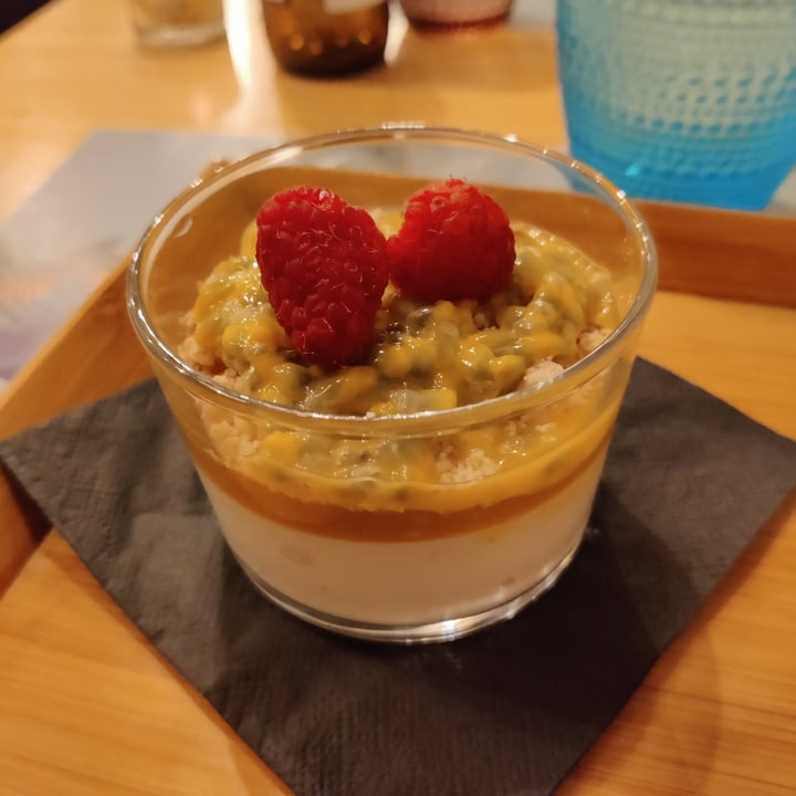 photo of Dhabbu - l'asiatico Panna cotta al cocco shared by @michelanice on  23 Dec 2023 - review