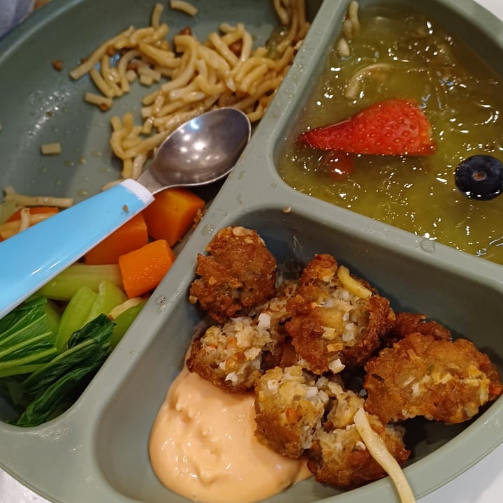 photo of Greendot Plus Vegan Kids Bento Set shared by @yiersansiwu on  19 Mar 2025 - review