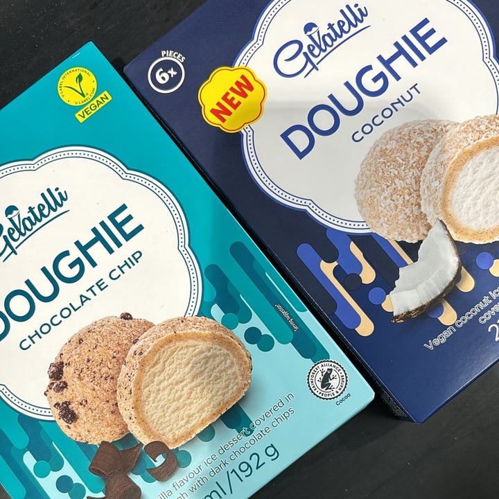 photo of Gelatelli Doughie Chocolate Chip shared by @quandleloup on  19 May 2024 - review