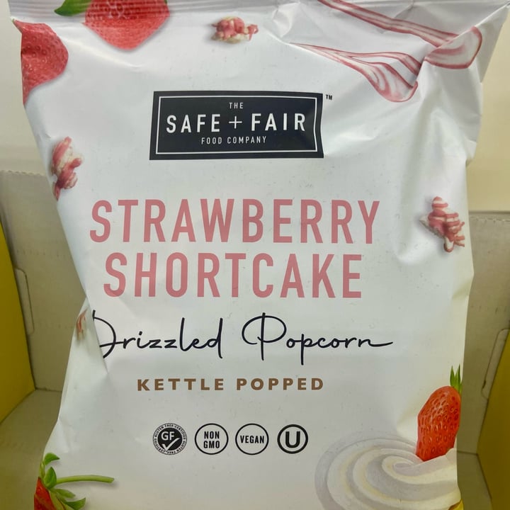 photo of The Safe and fair food company Birthday Cake Drizzled Popcorn shared by @vfct on  09 May 2024 - review