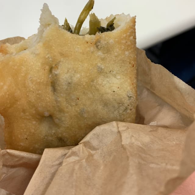 Photo of the dish “panzerotto friarielli”