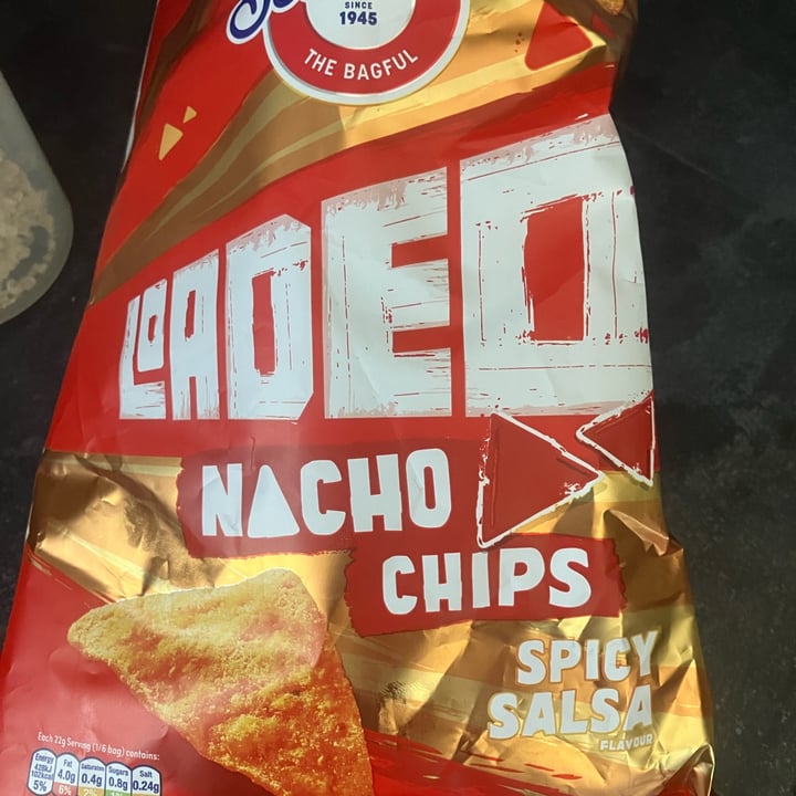 photo of Seabrook loaded nacho chips spicy salsa shared by @hoiks on  07 Apr 2024 - review