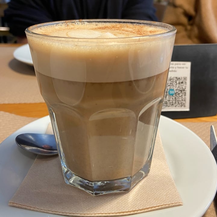 photo of Café Madrigal Chai Latte shared by @simonaalbanese on  08 Apr 2025 - review