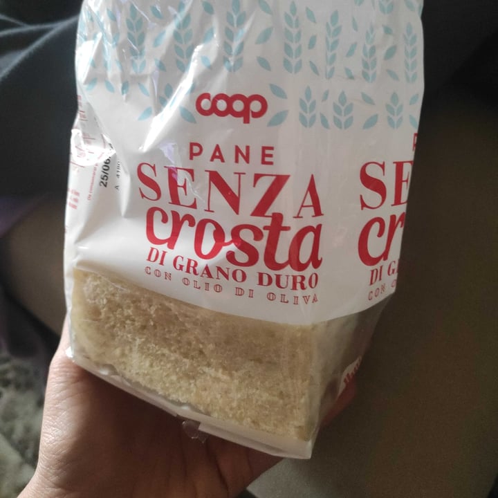 photo of Coop Pane senza crosta di grano duro shared by @krishavoc on  16 May 2024 - review