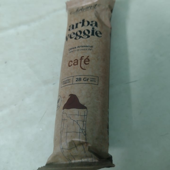 photo of Arbanit Oblea artesanal rellena de pasta de cafe shared by @emigiberti on  08 Jul 2024 - review