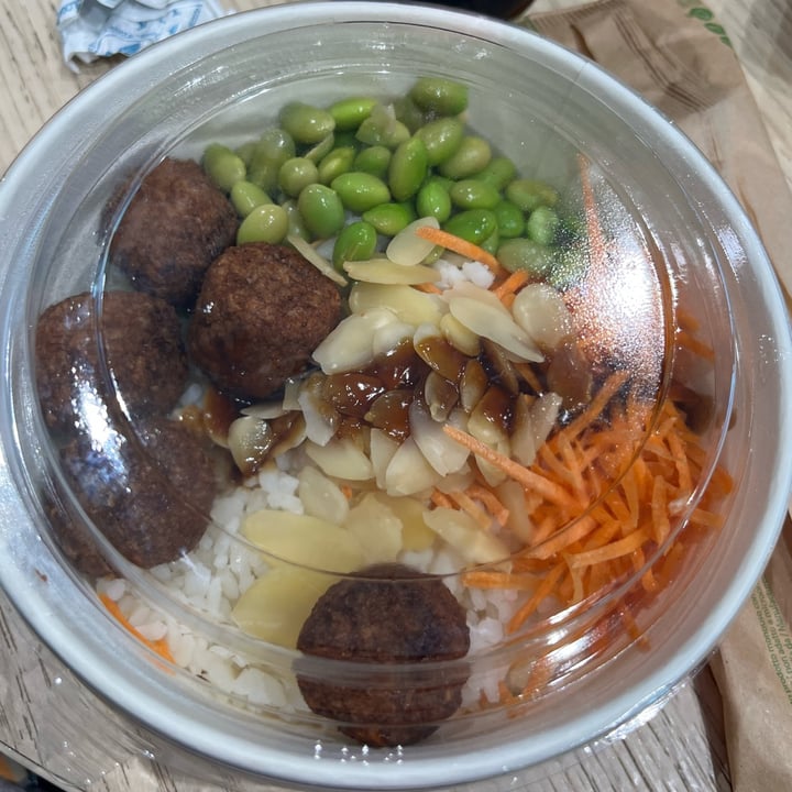 photo of Briciole bar Poke Piovono Polpette shared by @eeyoreblack on  09 Sep 2025 - review