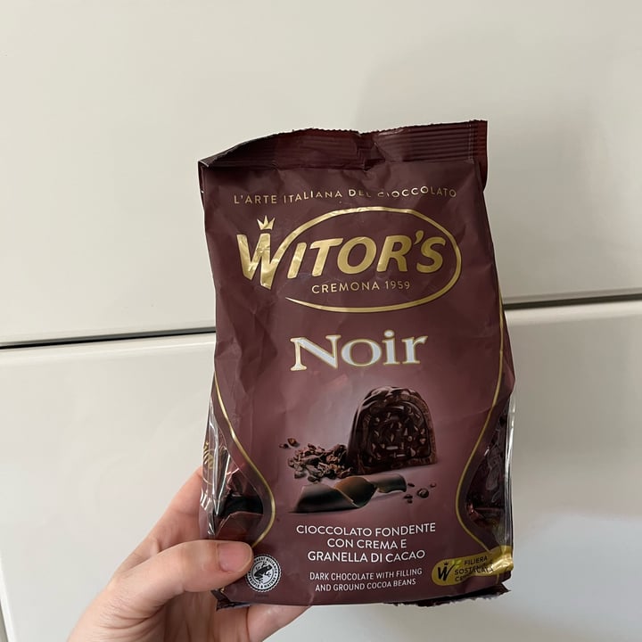 photo of Witor’s Cioccolatini fondenti con crema e granella di cacao shared by @charlotteauxfraises on  13 Apr 2024 - review