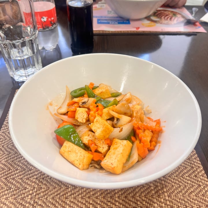 photo of Simply Asia Killarney Mall 548 -  Bangkok Sweet Noodles shared by @aarifah on  04 Feb 2024 - review