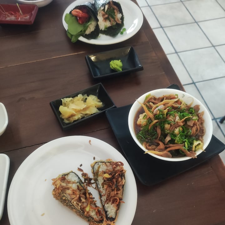 photo of Hachi Rio Preto Rodízio vegano de comida Japonesa shared by @analuisasanchesg on  31 Aug 2024 - review