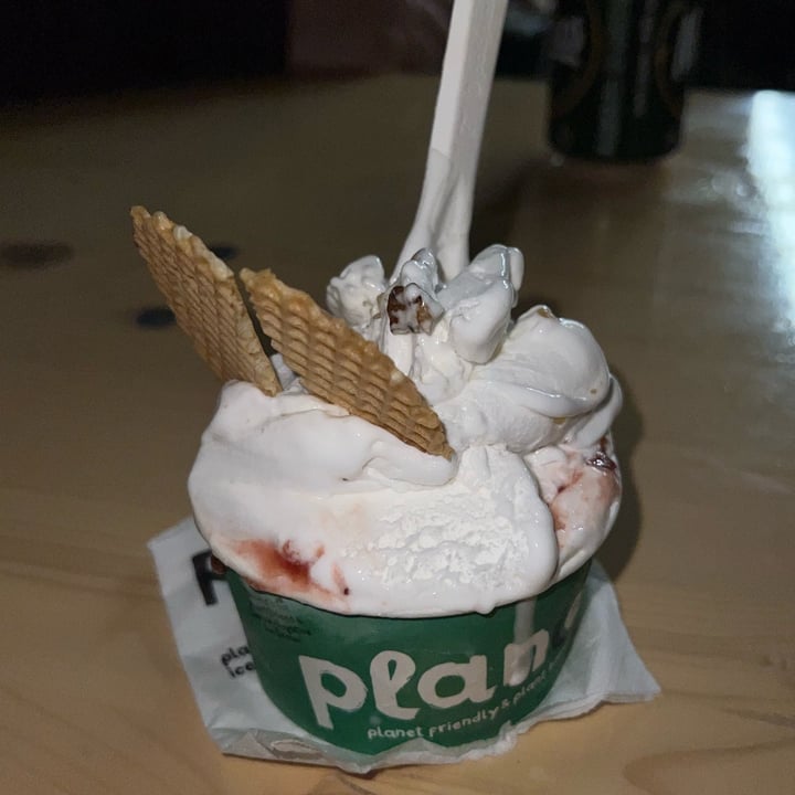 photo of Plan(e)t Ice Cream Greek Yogurt shared by @annamiou on  07 Nov 2024 - review