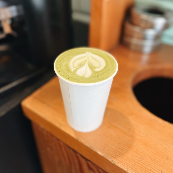 photo of Ratio Coffee Company Matcha Latte con leche vegetal shared by @franciscasotz on  13 Mar 2024 - review