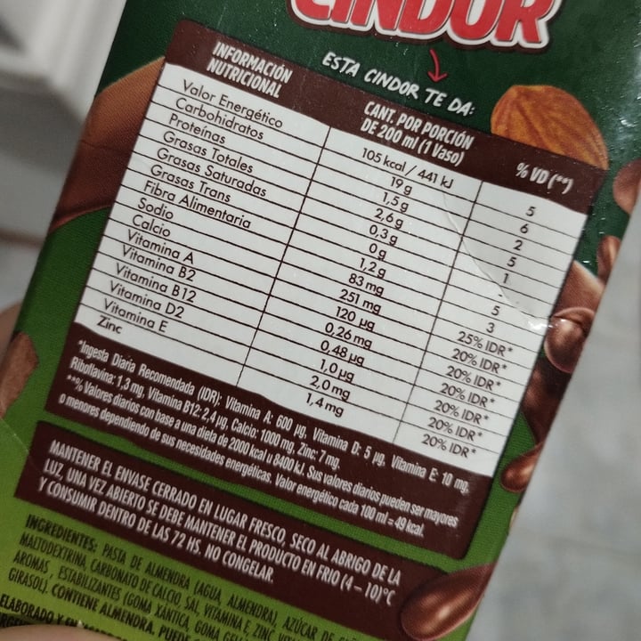 photo of cindor Vegetal a Base de Almendras  shared by @veganx on  18 Sep 2023 - review