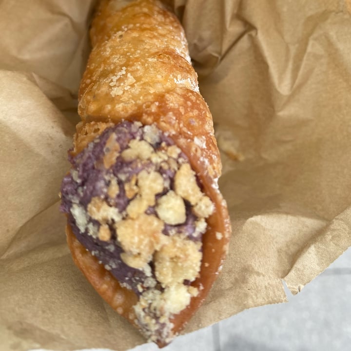 photo of Oh My Days Vegan Cafe Cannoli shared by @blacklilyleaf on  08 Feb 2025 - review