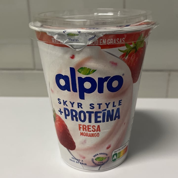 photo of Alpro Alpro Skyr Style Fresa shared by @azabachepeluda on  09 May 2024 - review